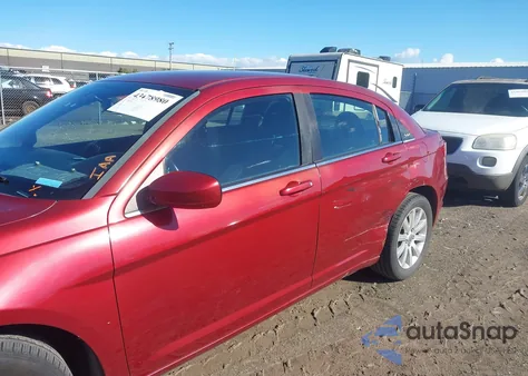 2013 Chrysler 200 Touring from USA, damaged, VIN 1C3CCBBG3DN556536